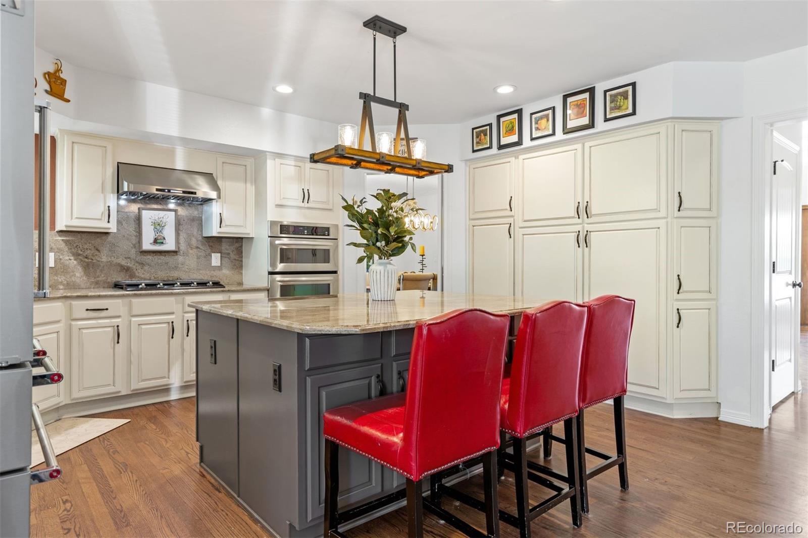 MLS Image #10 for 2263  indian paintbrush circle,highlands ranch, Colorado