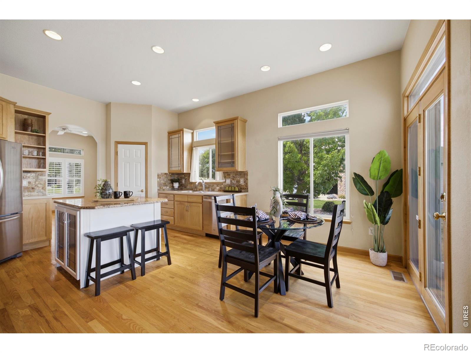 MLS Image #13 for 535  lakeside place,windsor, Colorado