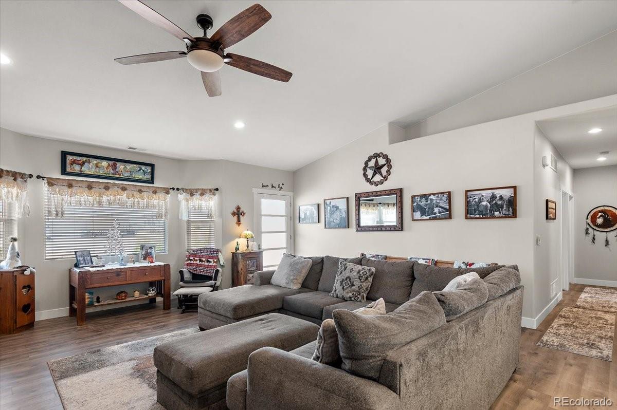 MLS Image #6 for 606 s calaveras drive,pueblo, Colorado