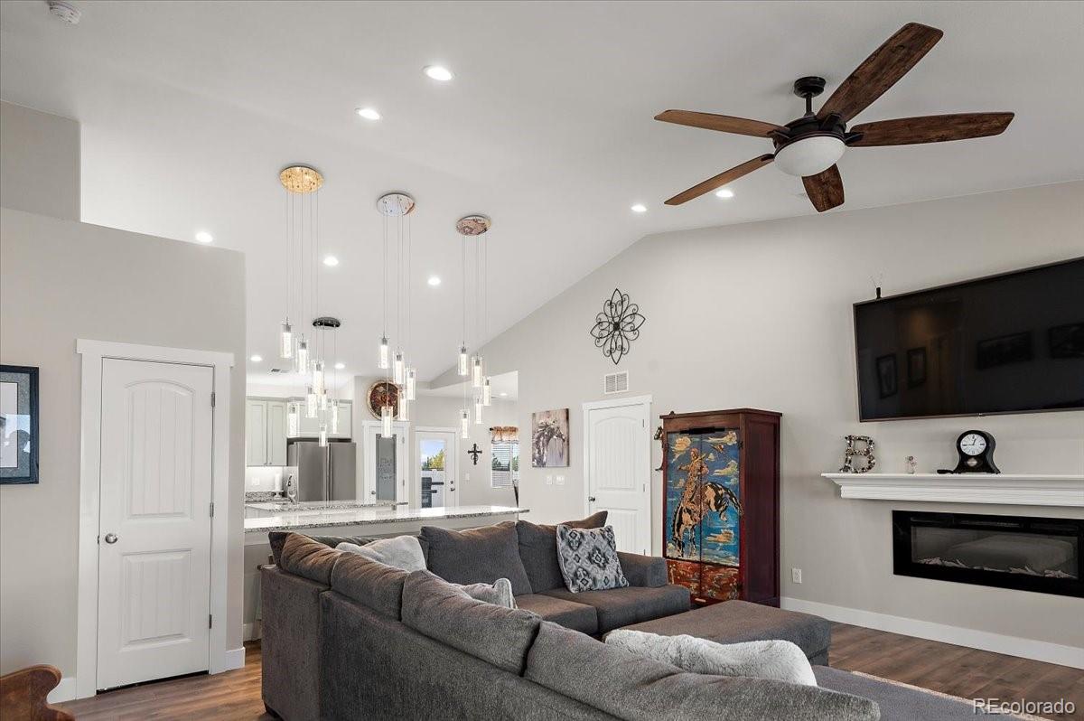 MLS Image #9 for 606 s calaveras drive,pueblo, Colorado
