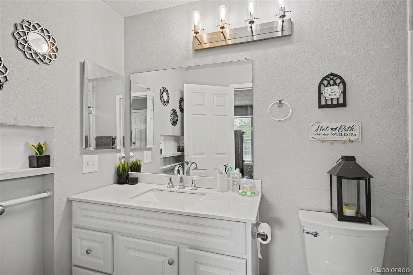 MLS Image #14 for 1781 s ensenada street,aurora, Colorado