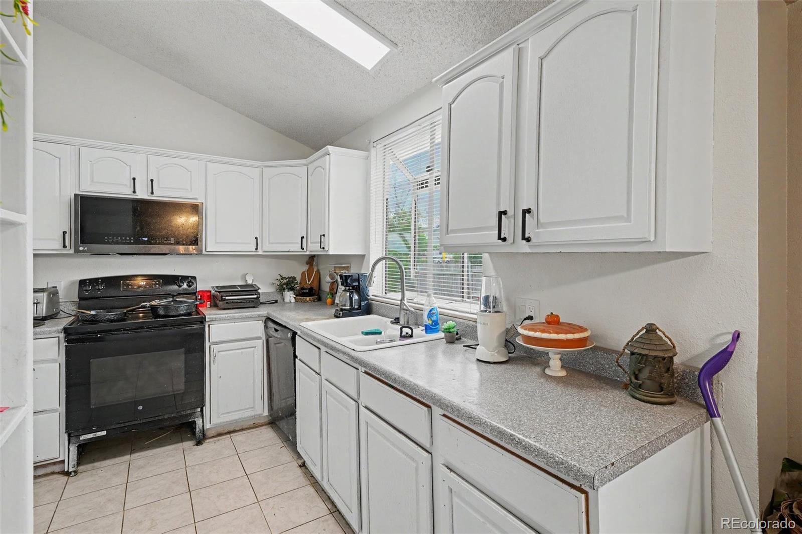 MLS Image #9 for 1781 s ensenada street,aurora, Colorado