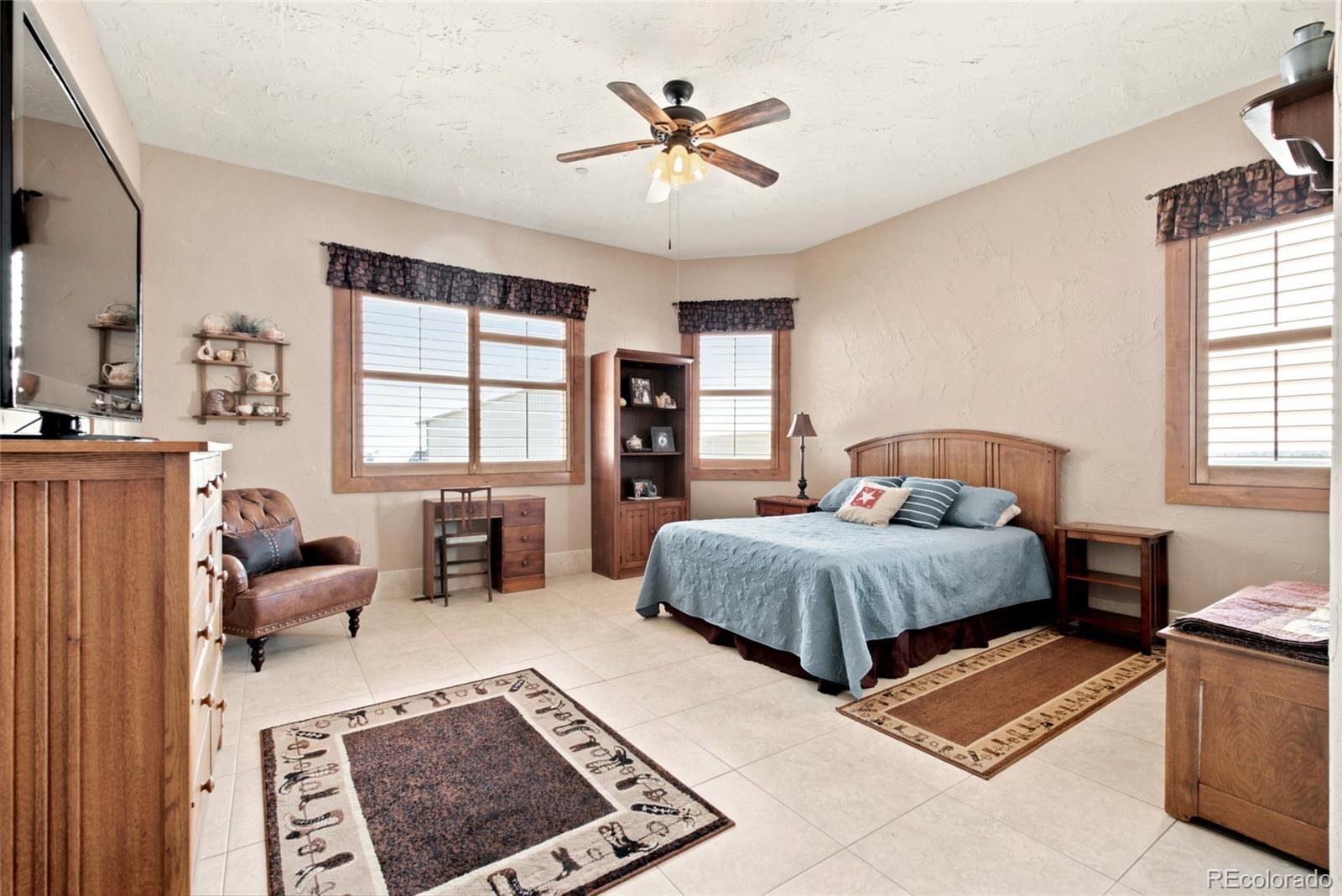 MLS Image #34 for 5454  county road 38 ,platteville, Colorado
