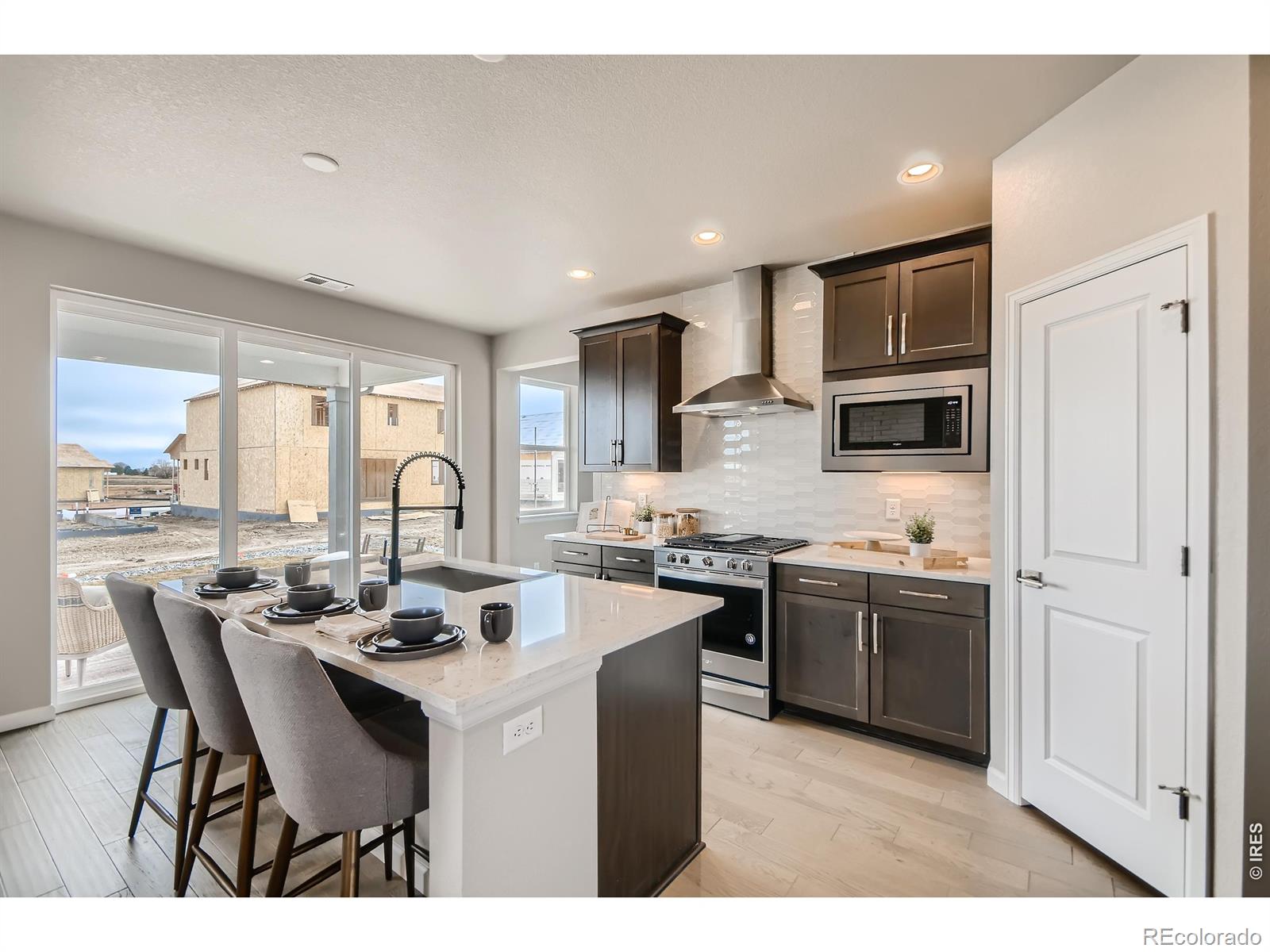 MLS Image #8 for 233  sugar beet lane,berthoud, Colorado