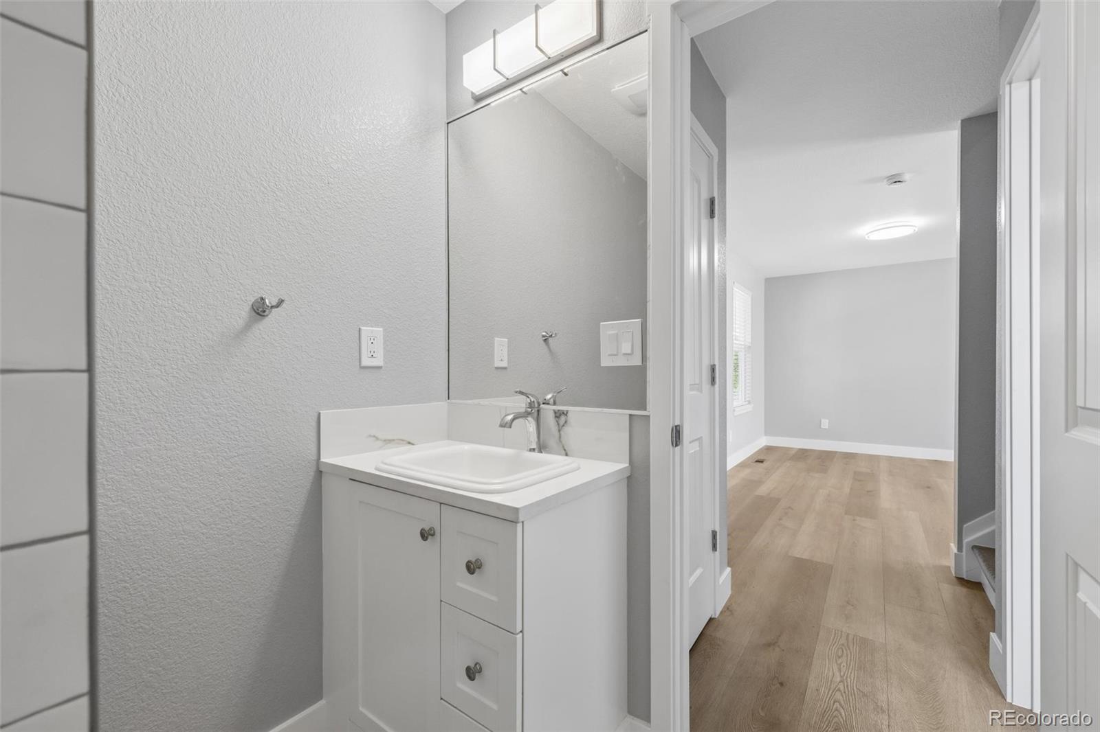 MLS Image #14 for 3046  rose hill street,strasburg, Colorado