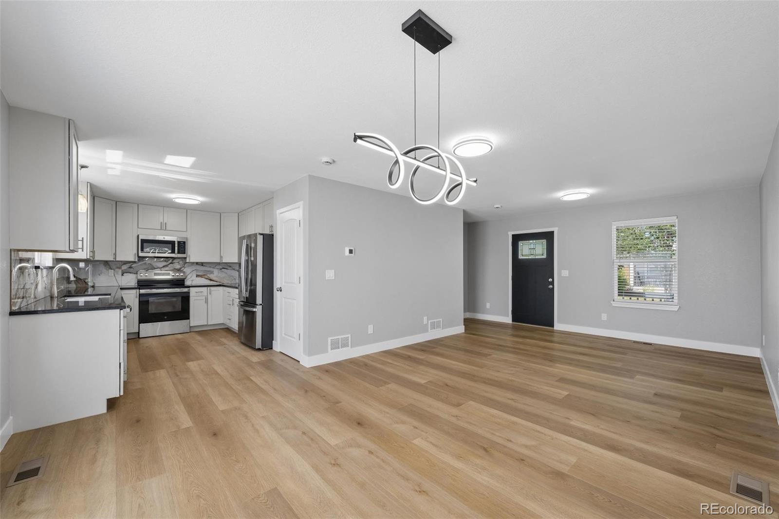 MLS Image #7 for 3046  rose hill street,strasburg, Colorado