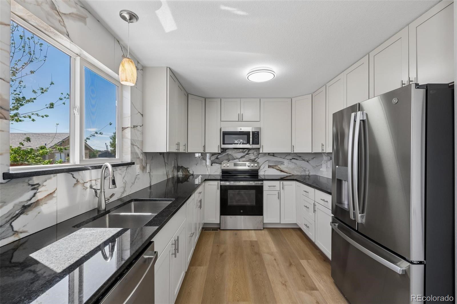 MLS Image #9 for 3046  rose hill street,strasburg, Colorado