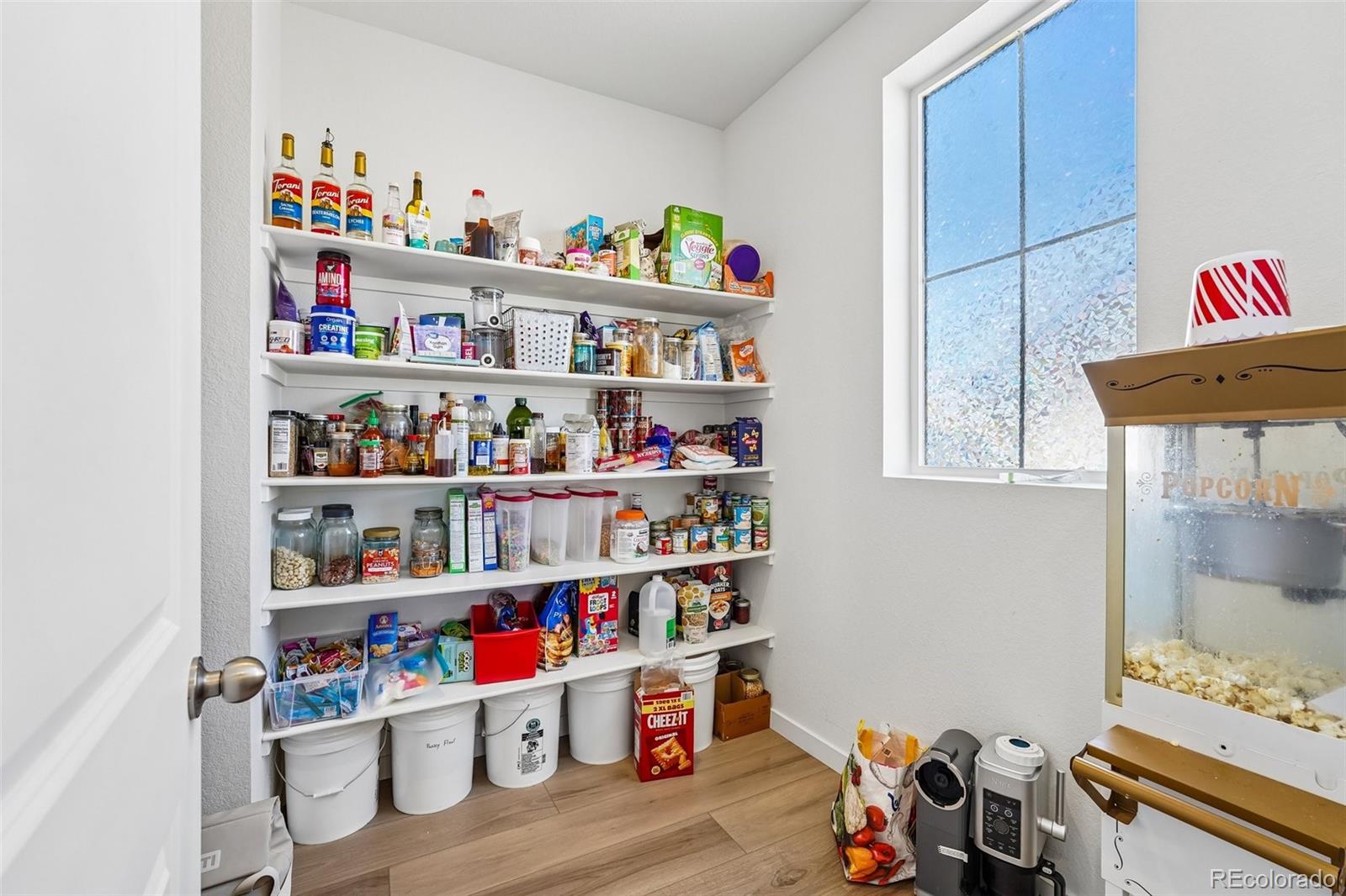 MLS Image #15 for 39592  penn road,elizabeth, Colorado