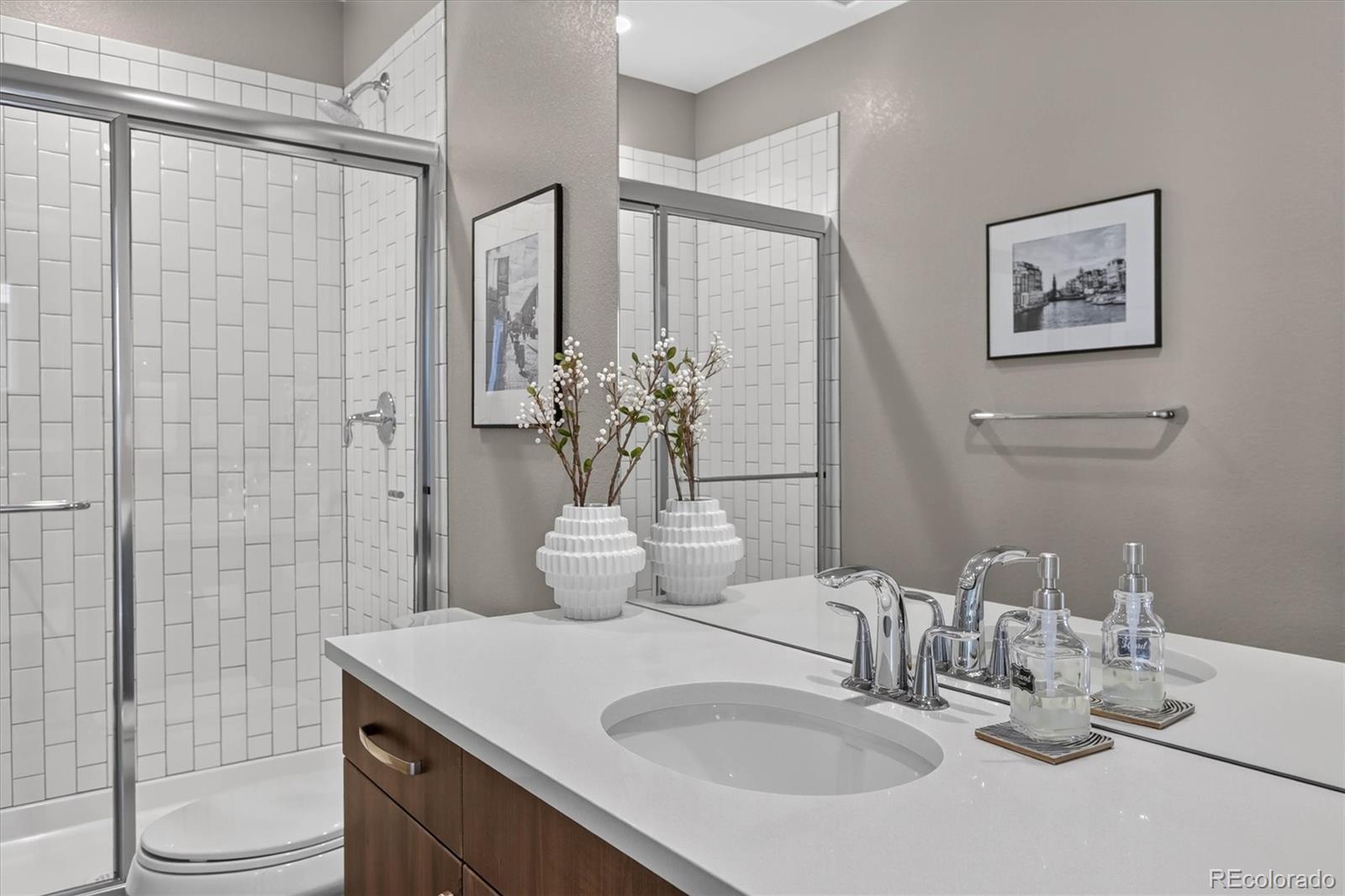 MLS Image #17 for 6048  beeler court,denver, Colorado