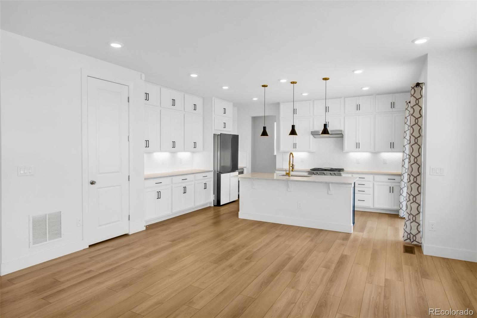 MLS Image #20 for 3309  bluestem street,dacono, Colorado