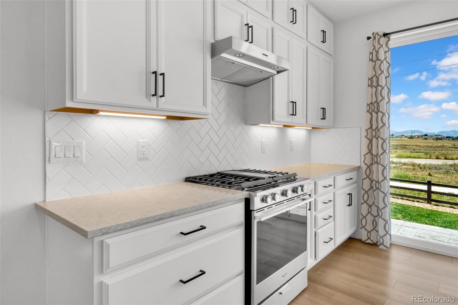 MLS Image #23 for 3309  bluestem street,dacono, Colorado