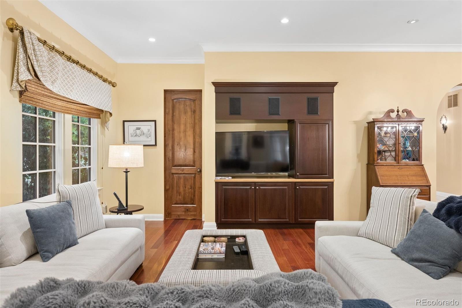 MLS Image #9 for 2175 s monroe street,denver, Colorado