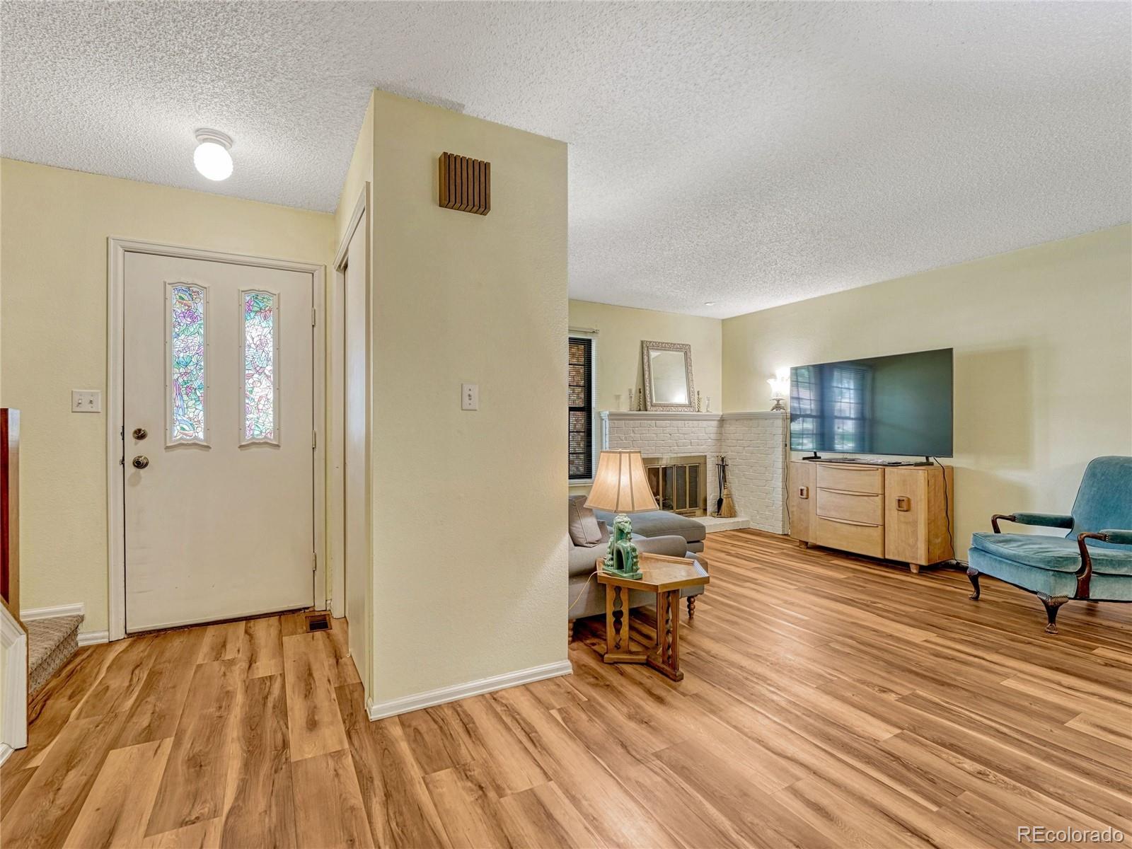 MLS Image #7 for 2005  sussex lane ,colorado springs, Colorado