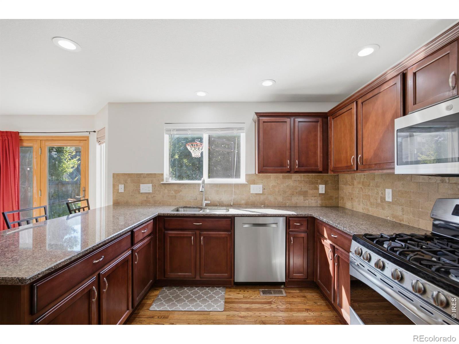 MLS Image #10 for 2713  aylesbury way,johnstown, Colorado