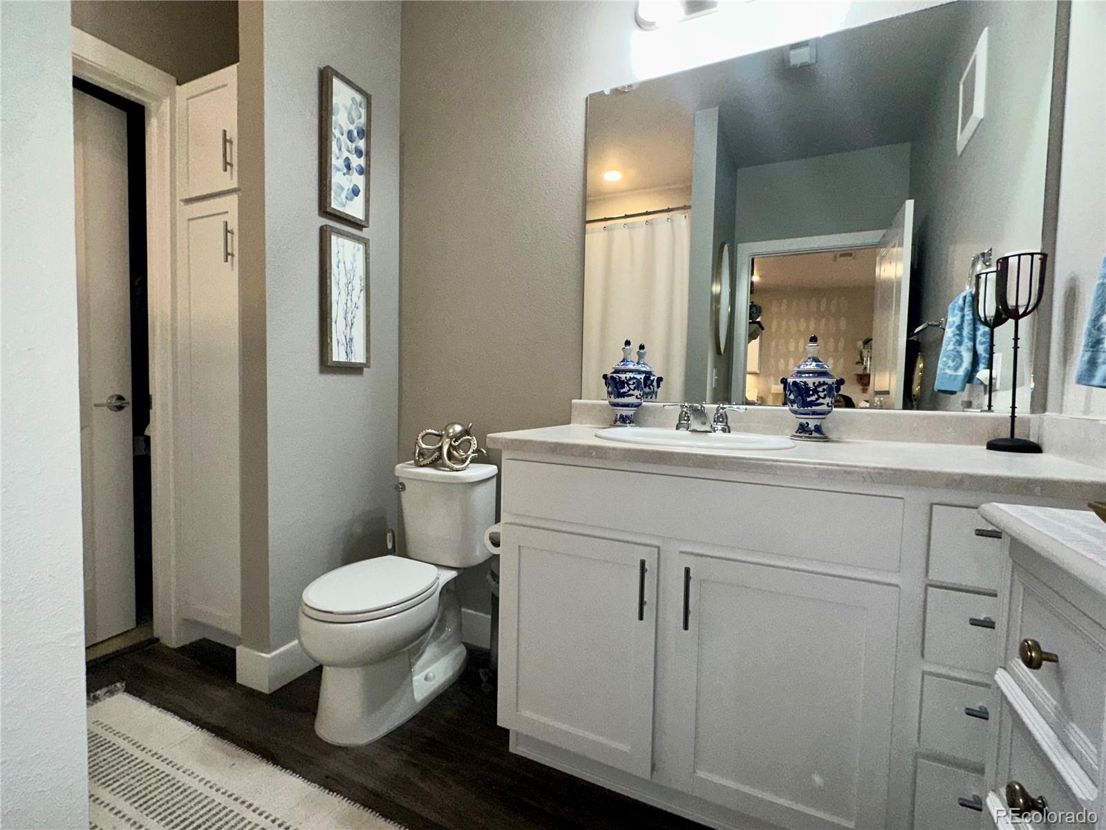 MLS Image #8 for 14331 e tennessee avenue,aurora, Colorado