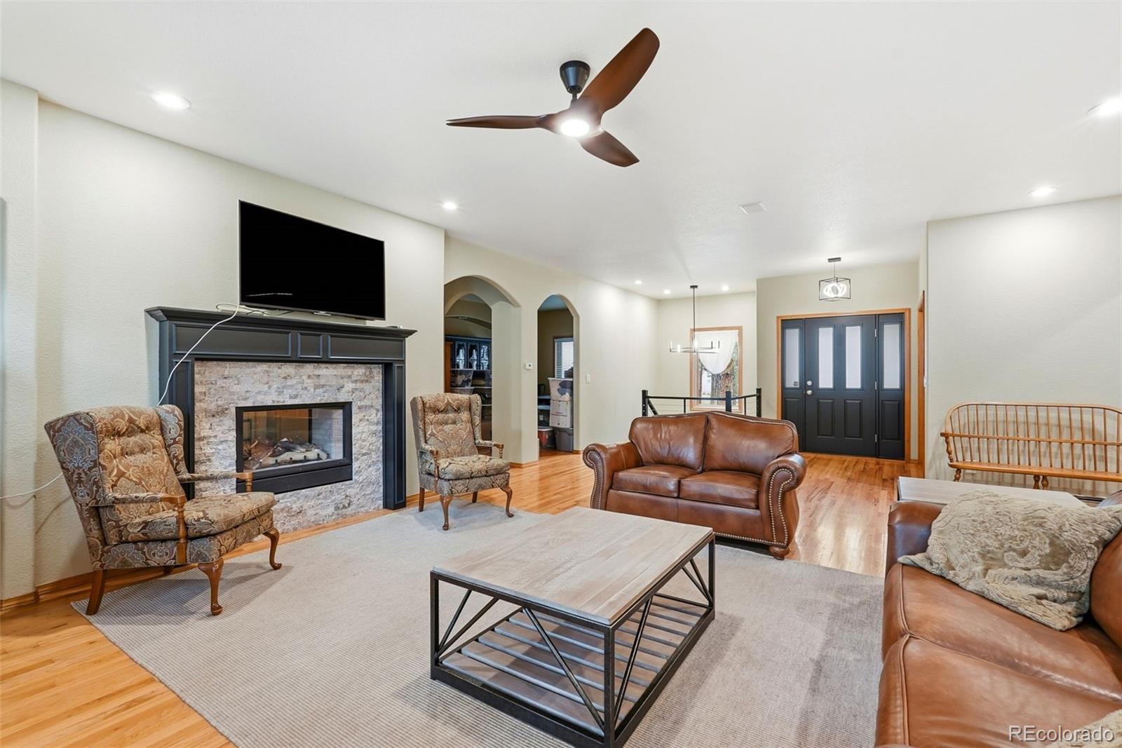 MLS Image #13 for 3925  wavy oak drive,colorado springs, Colorado