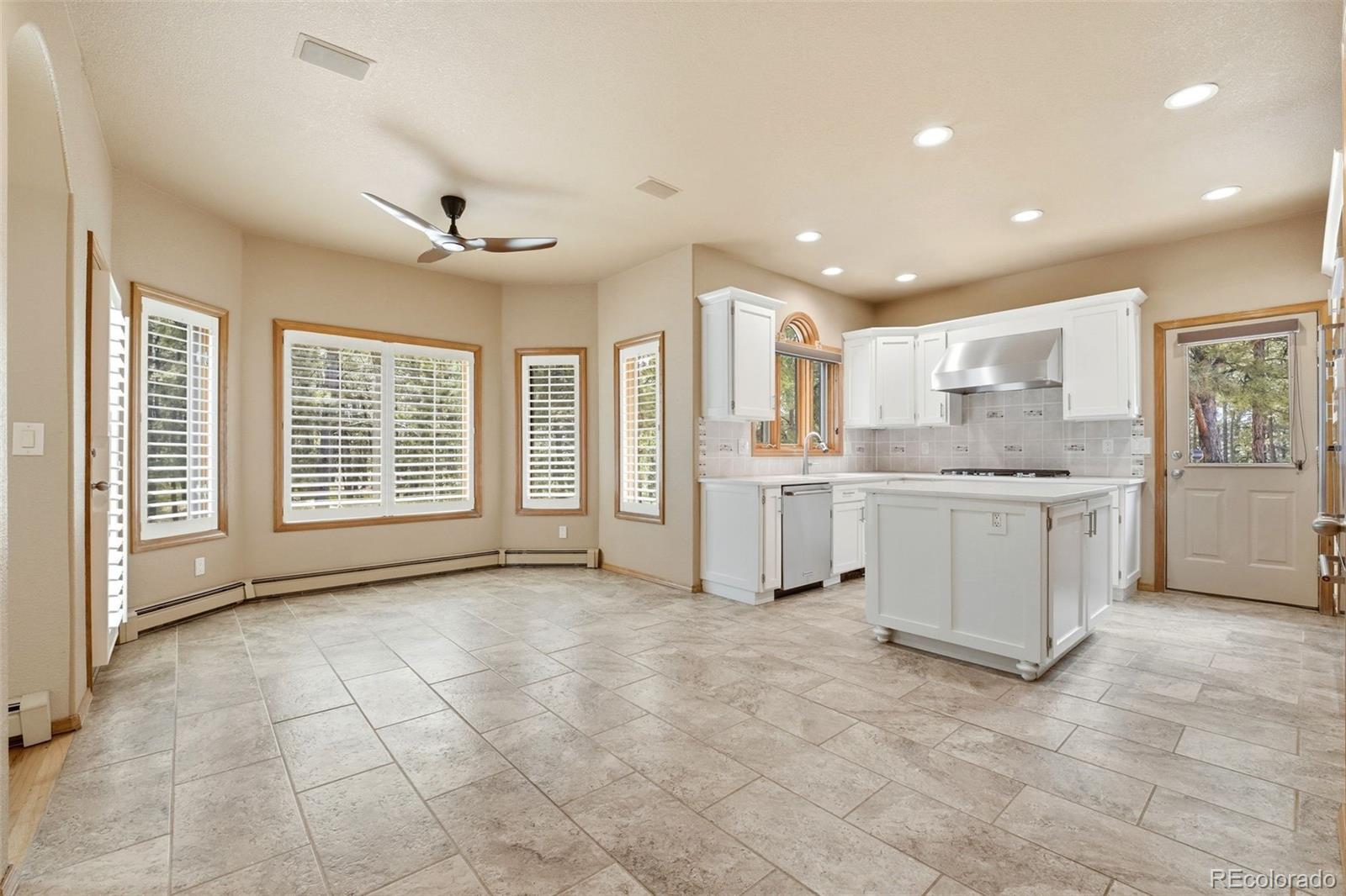 MLS Image #2 for 3925  wavy oak drive,colorado springs, Colorado