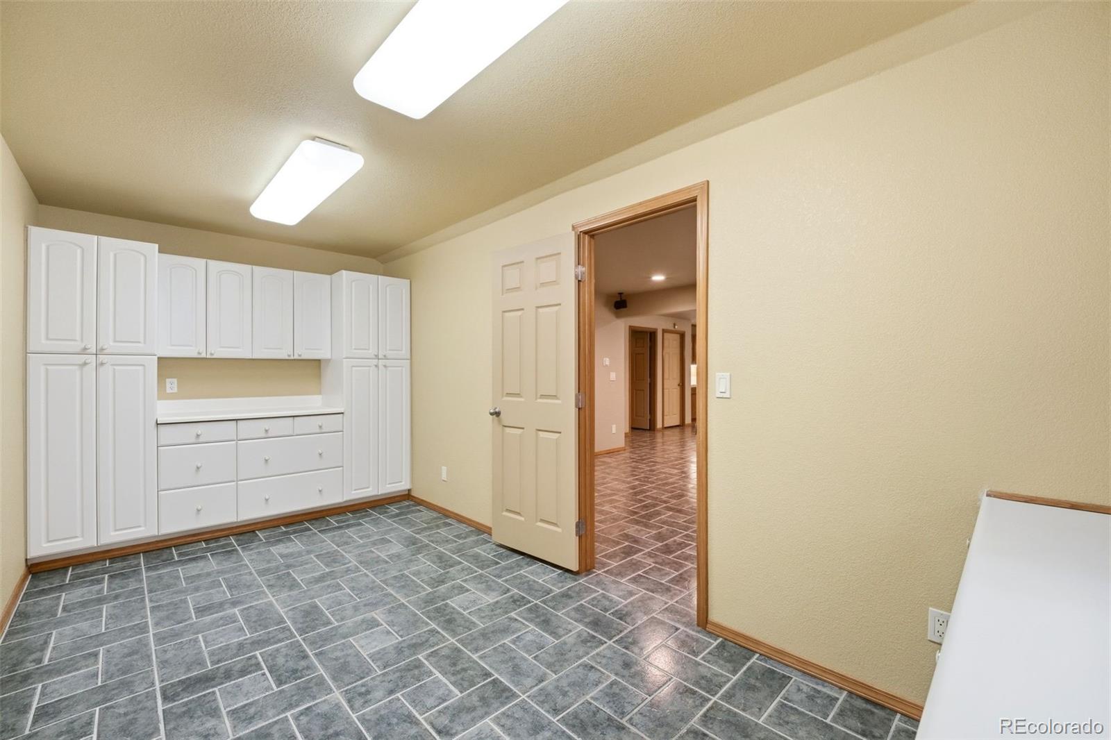 MLS Image #39 for 3925  wavy oak drive,colorado springs, Colorado