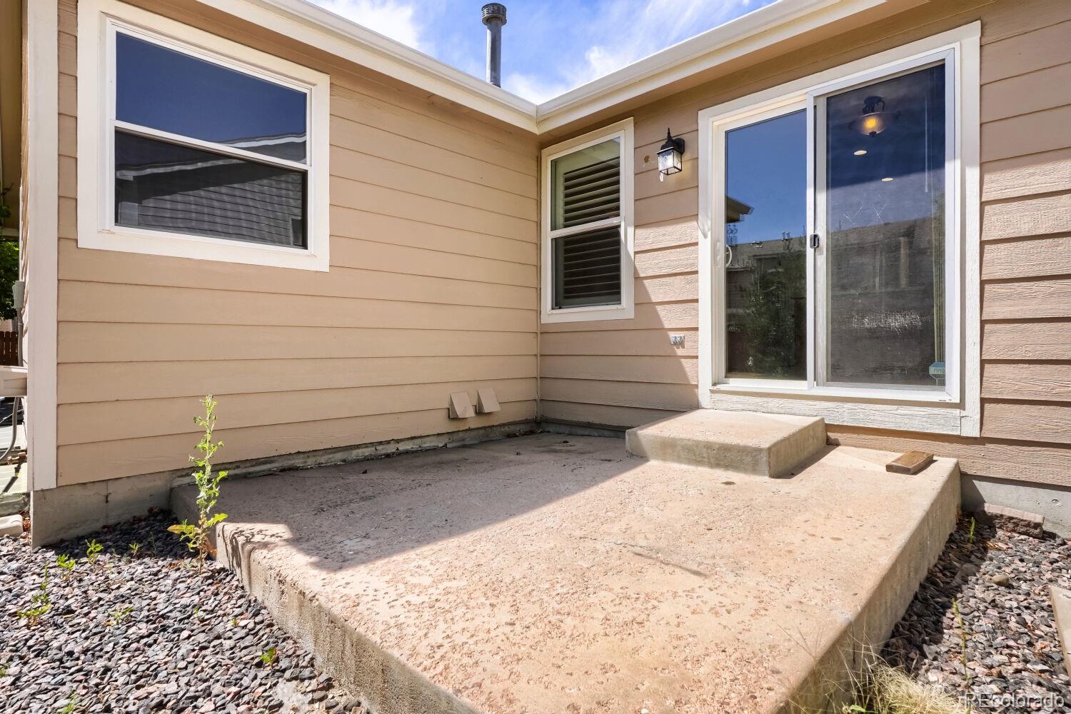 MLS Image #3 for 5556 s rome street,aurora, Colorado
