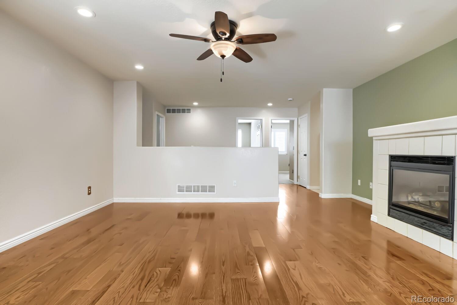 MLS Image #6 for 5556 s rome street,aurora, Colorado