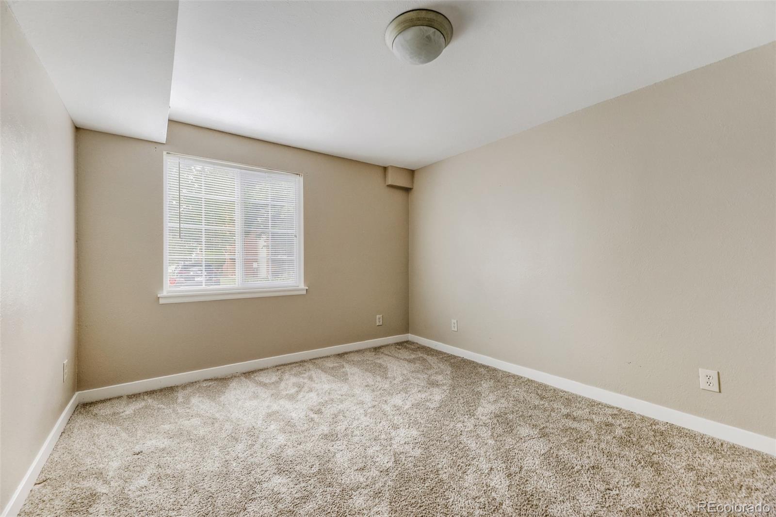 MLS Image #14 for 2405 s worchester court,aurora, Colorado