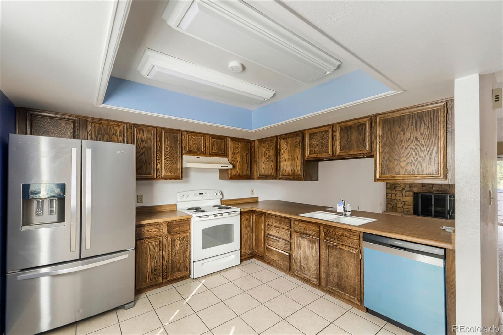 MLS Image #8 for 2405 s worchester court,aurora, Colorado