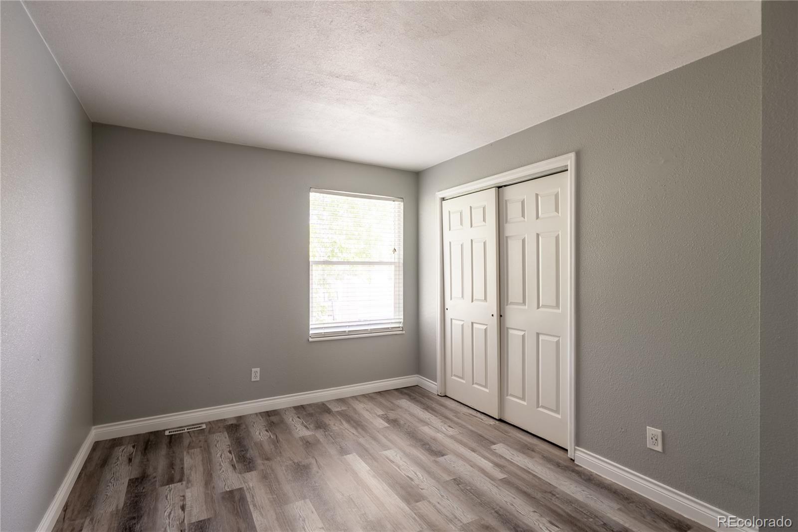 MLS Image #17 for 10615  albion street,denver, Colorado