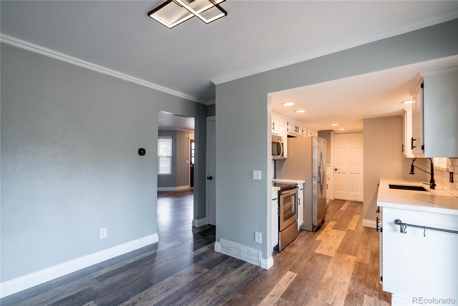 MLS Image #8 for 10615  albion street,denver, Colorado