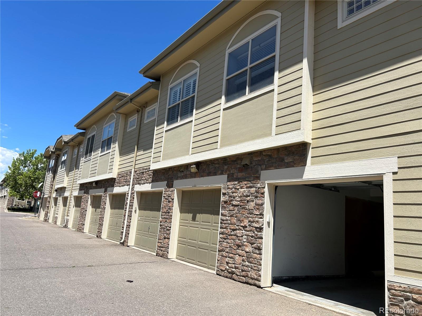 MLS Image #28 for 5800  tower road,denver, Colorado