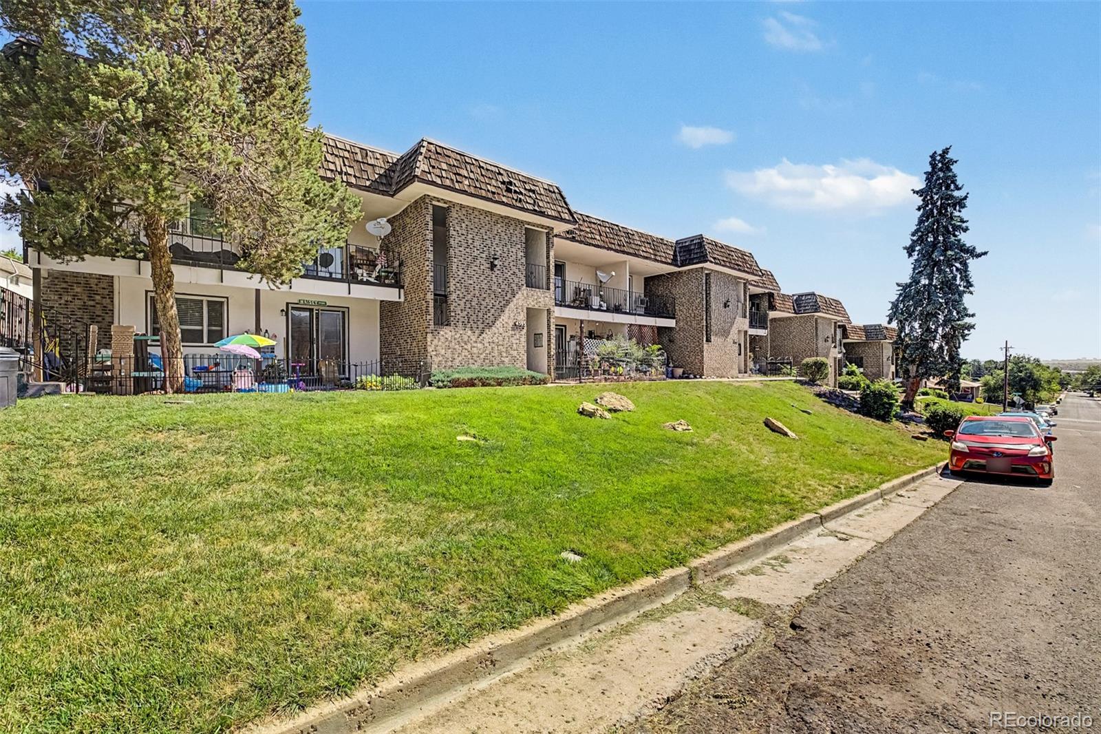 MLS Image #2 for 4593 s lowell boulevard,denver, Colorado