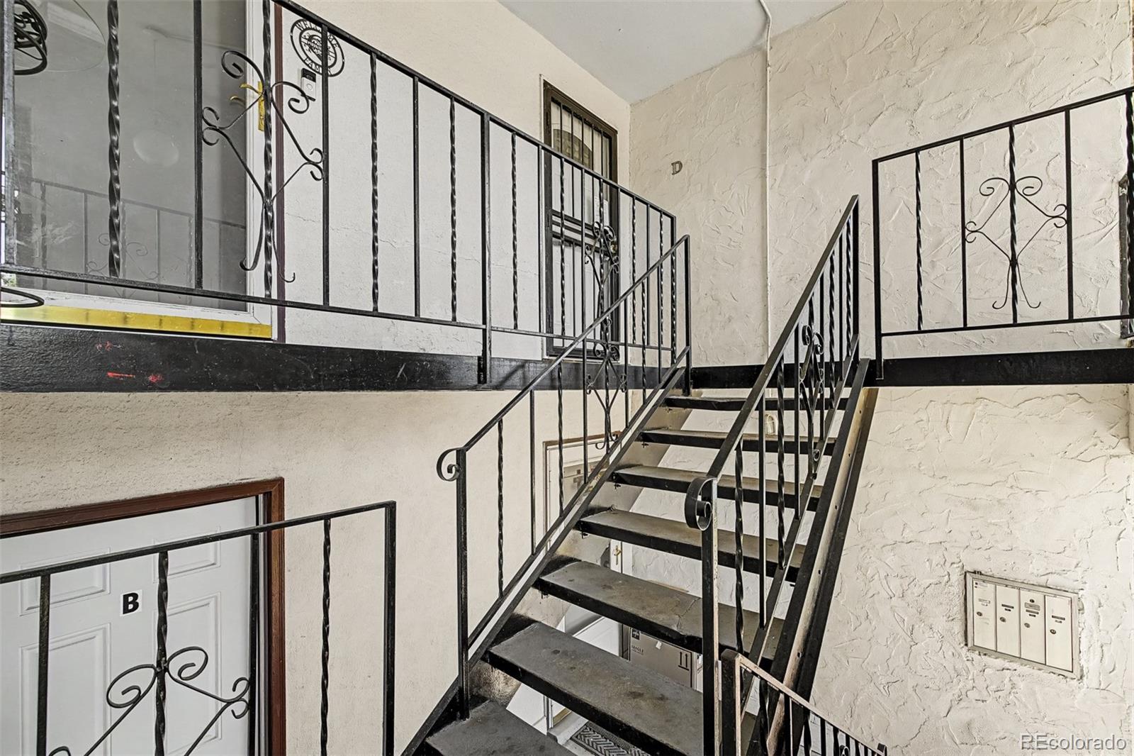 MLS Image #5 for 4593 s lowell boulevard,denver, Colorado