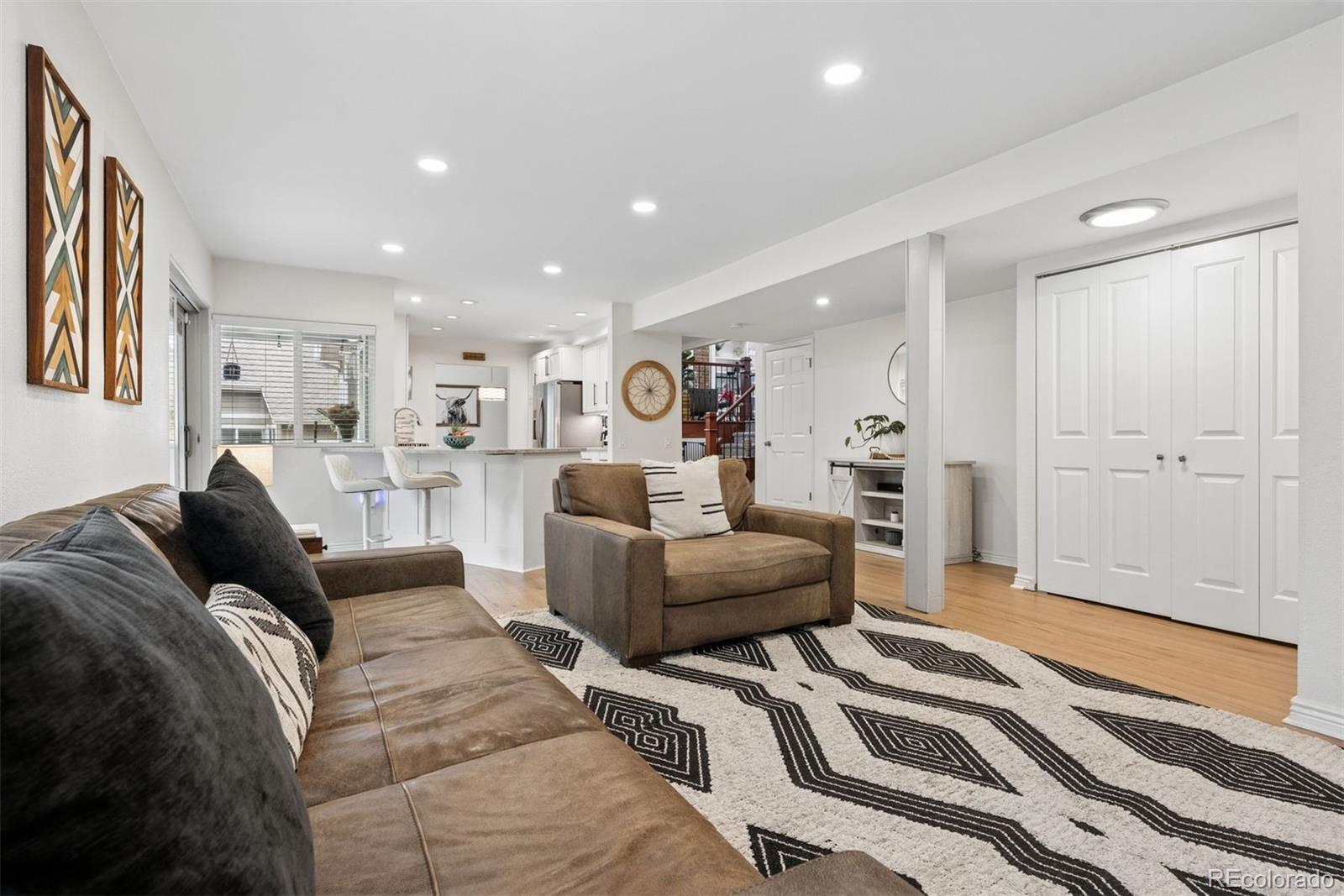 MLS Image #13 for 7626 s willow way,centennial, Colorado