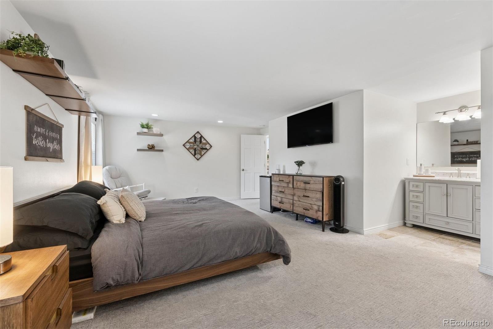 MLS Image #18 for 7626 s willow way,centennial, Colorado