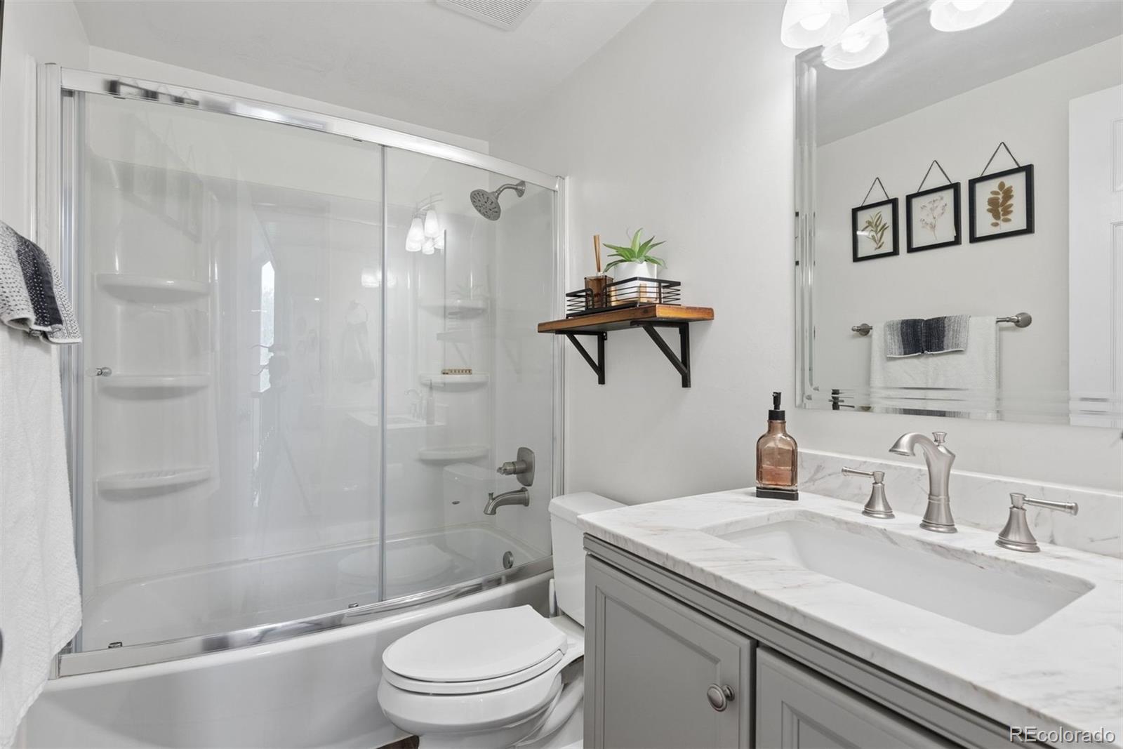 MLS Image #23 for 7626 s willow way,centennial, Colorado