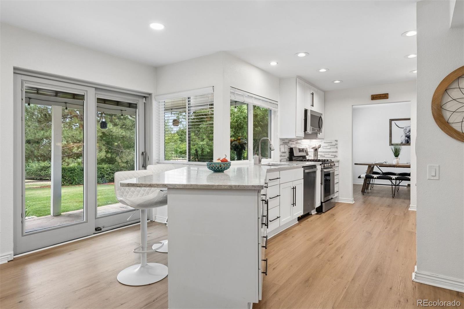 MLS Image #8 for 7626 s willow way,centennial, Colorado