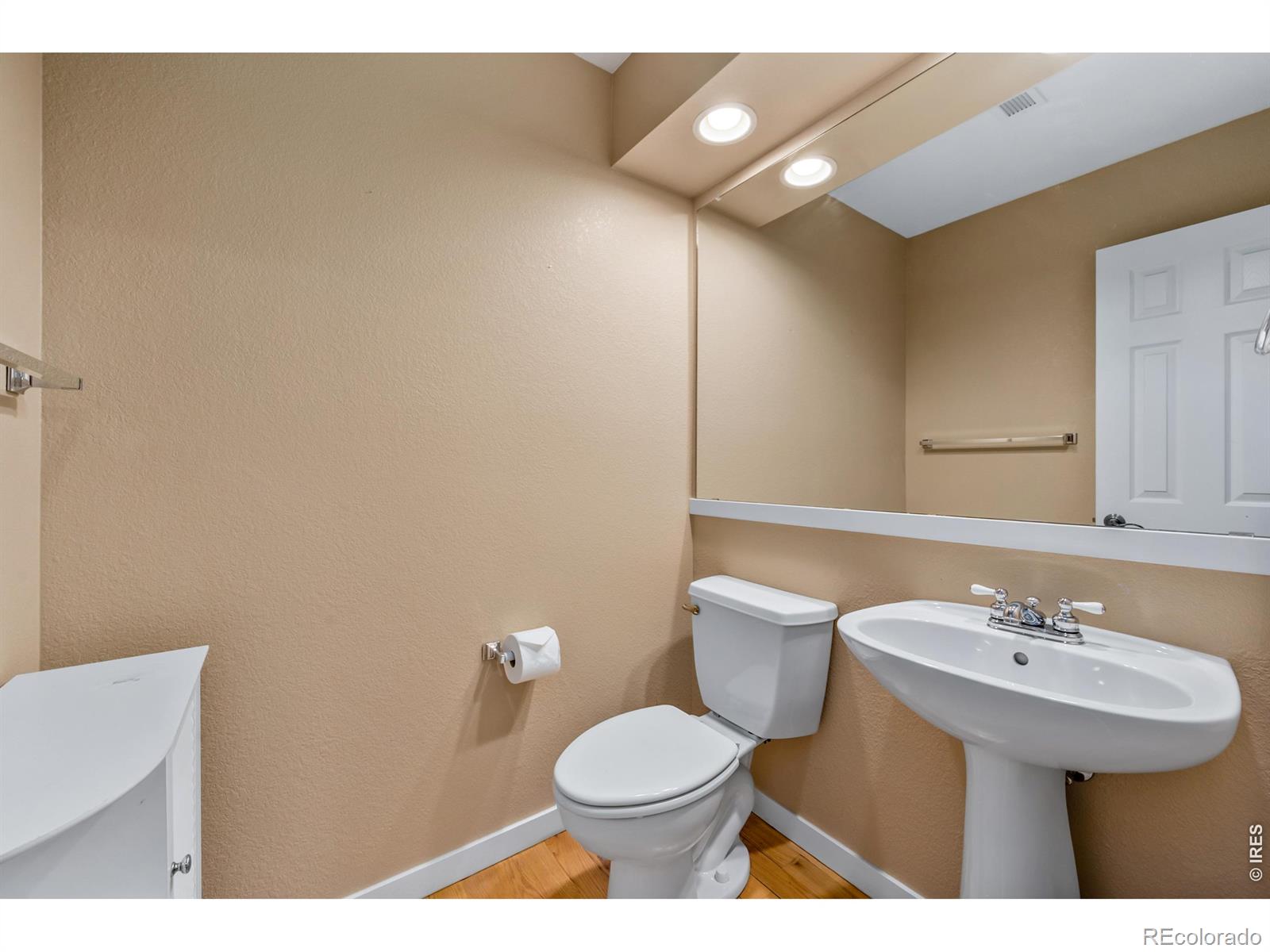 MLS Image #8 for 905  snowberry street,longmont, Colorado