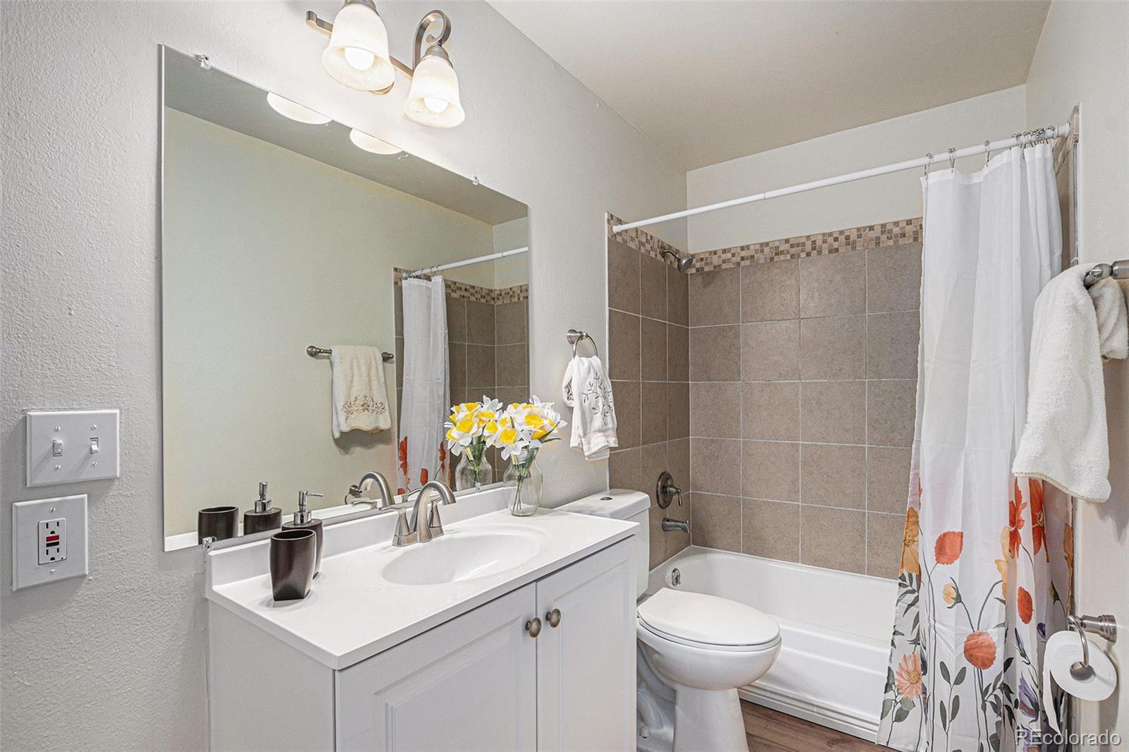 MLS Image #16 for 10150 e virginia avenue 7-304,denver, Colorado