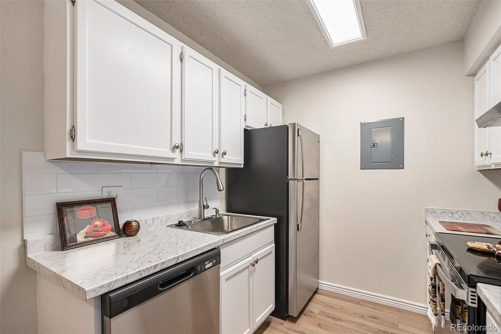 MLS Image #9 for 10150 e virginia avenue 7-304,denver, Colorado