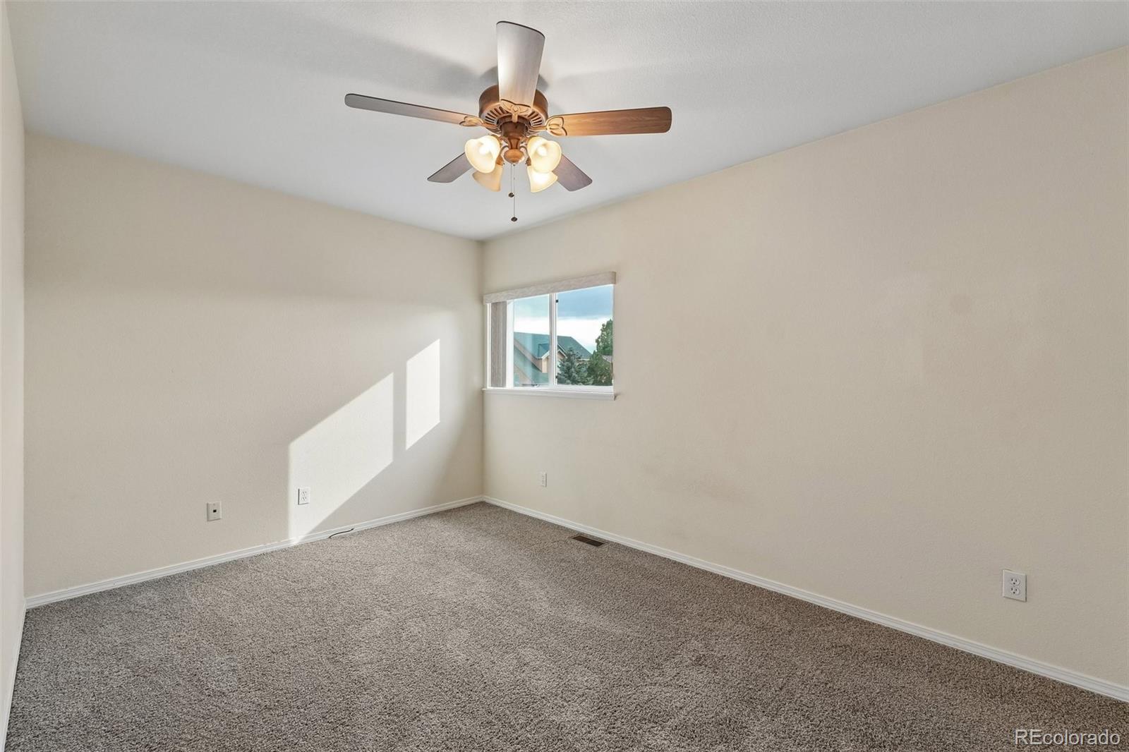 MLS Image #14 for 5604  mountain garland drive,colorado springs, Colorado