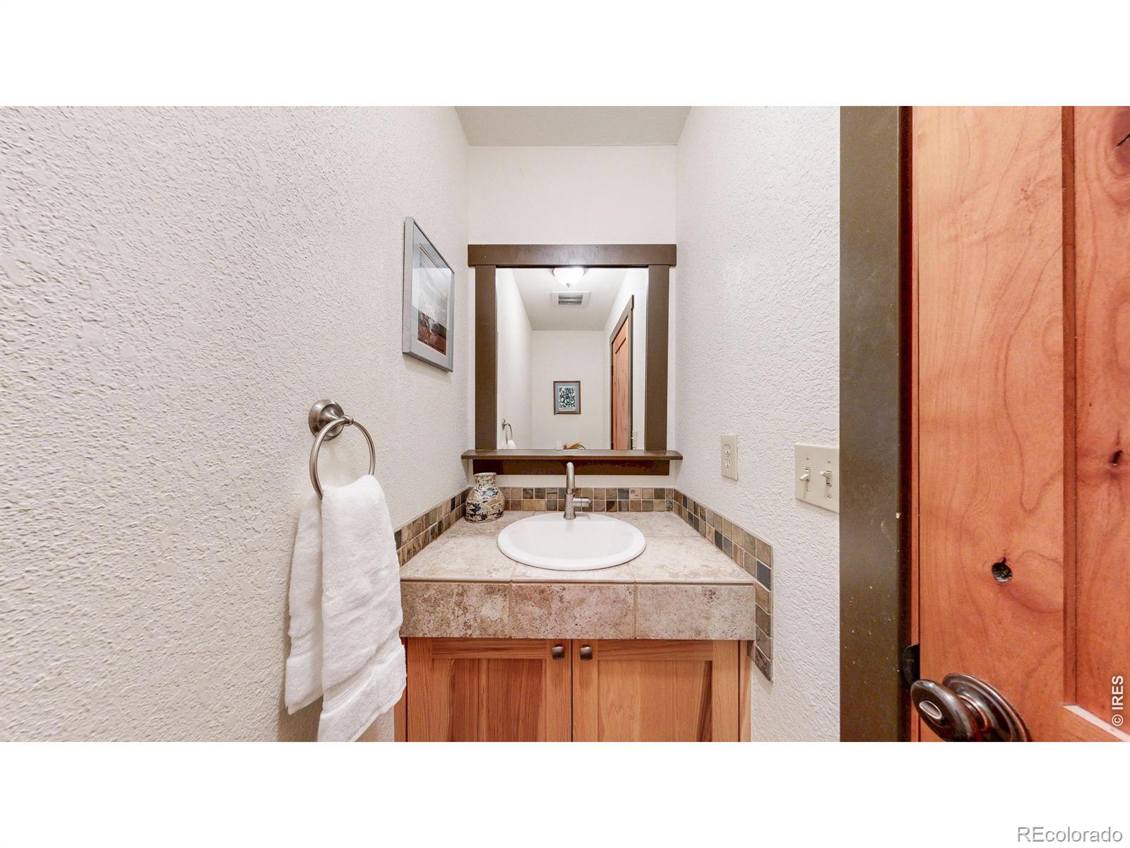 MLS Image #17 for 620 w county road 74 ,wellington, Colorado