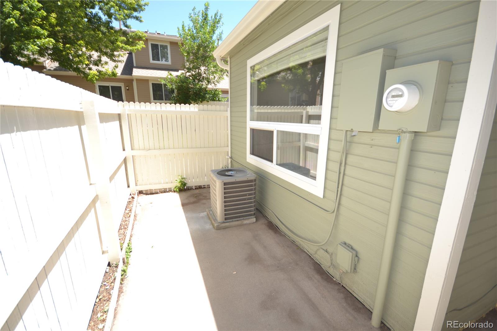 MLS Image #13 for 11287  holly street,denver, Colorado