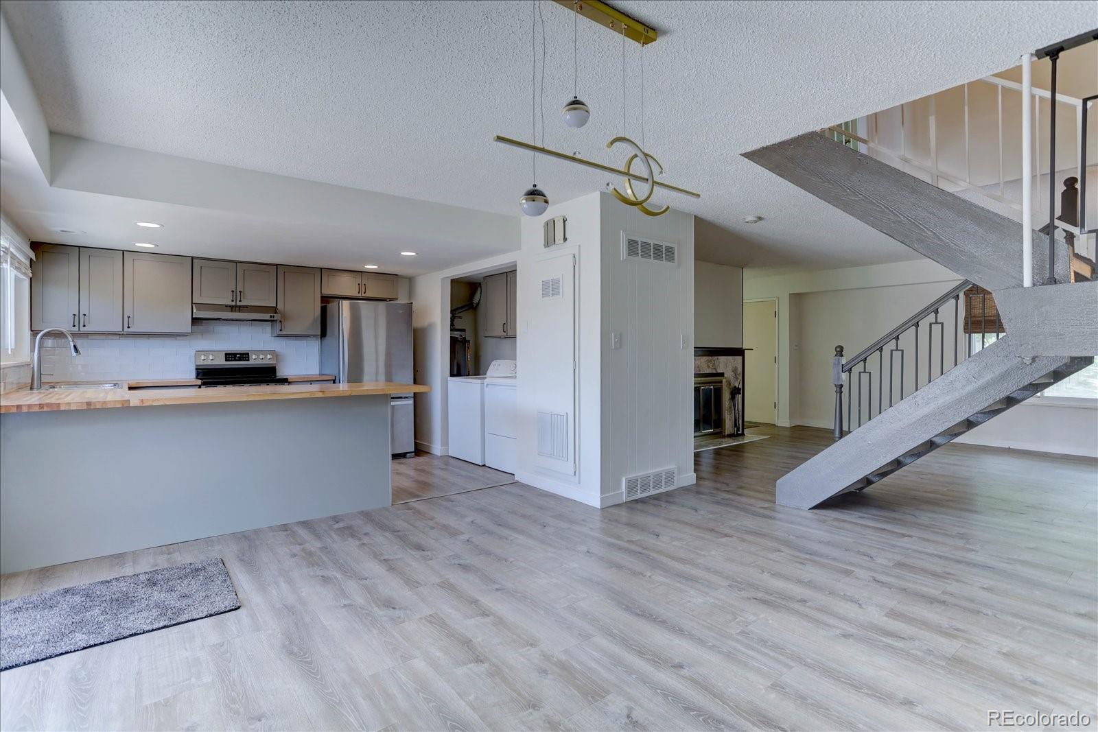 MLS Image #8 for 815 s youngfield court,denver, Colorado