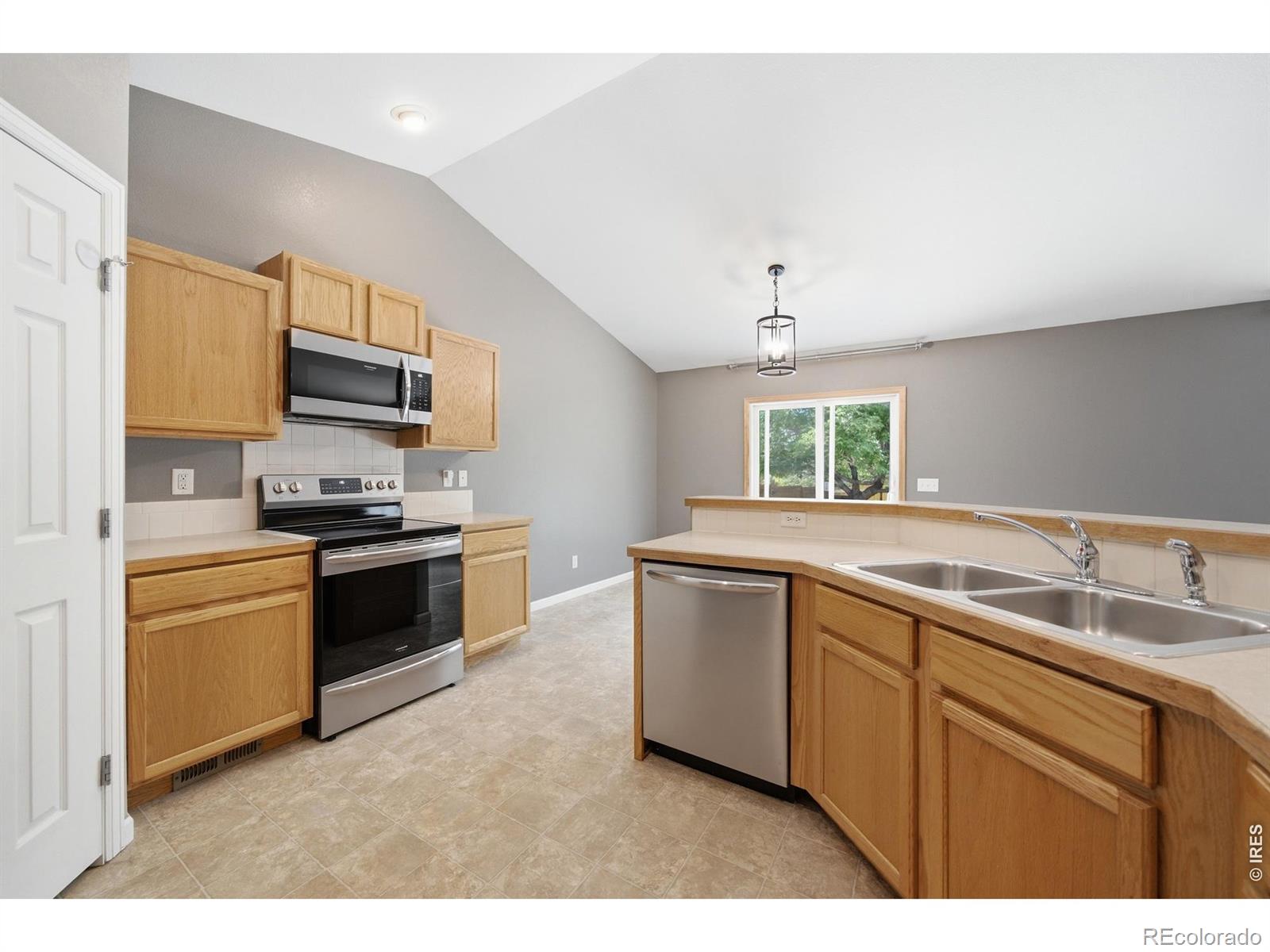 MLS Image #14 for 328  brittlebush drive,loveland, Colorado
