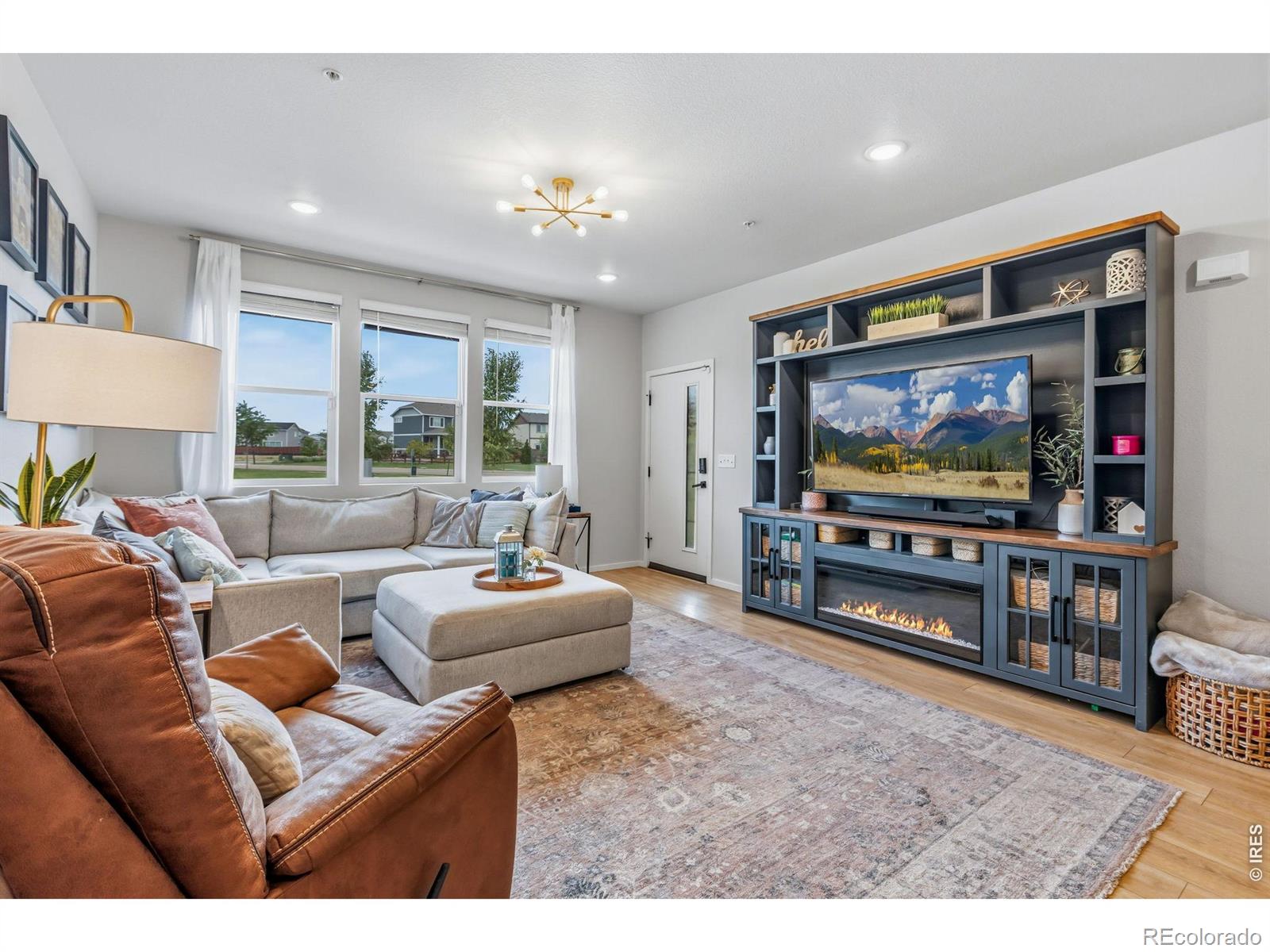 MLS Image #6 for 2086  autumn moon drive,windsor, Colorado