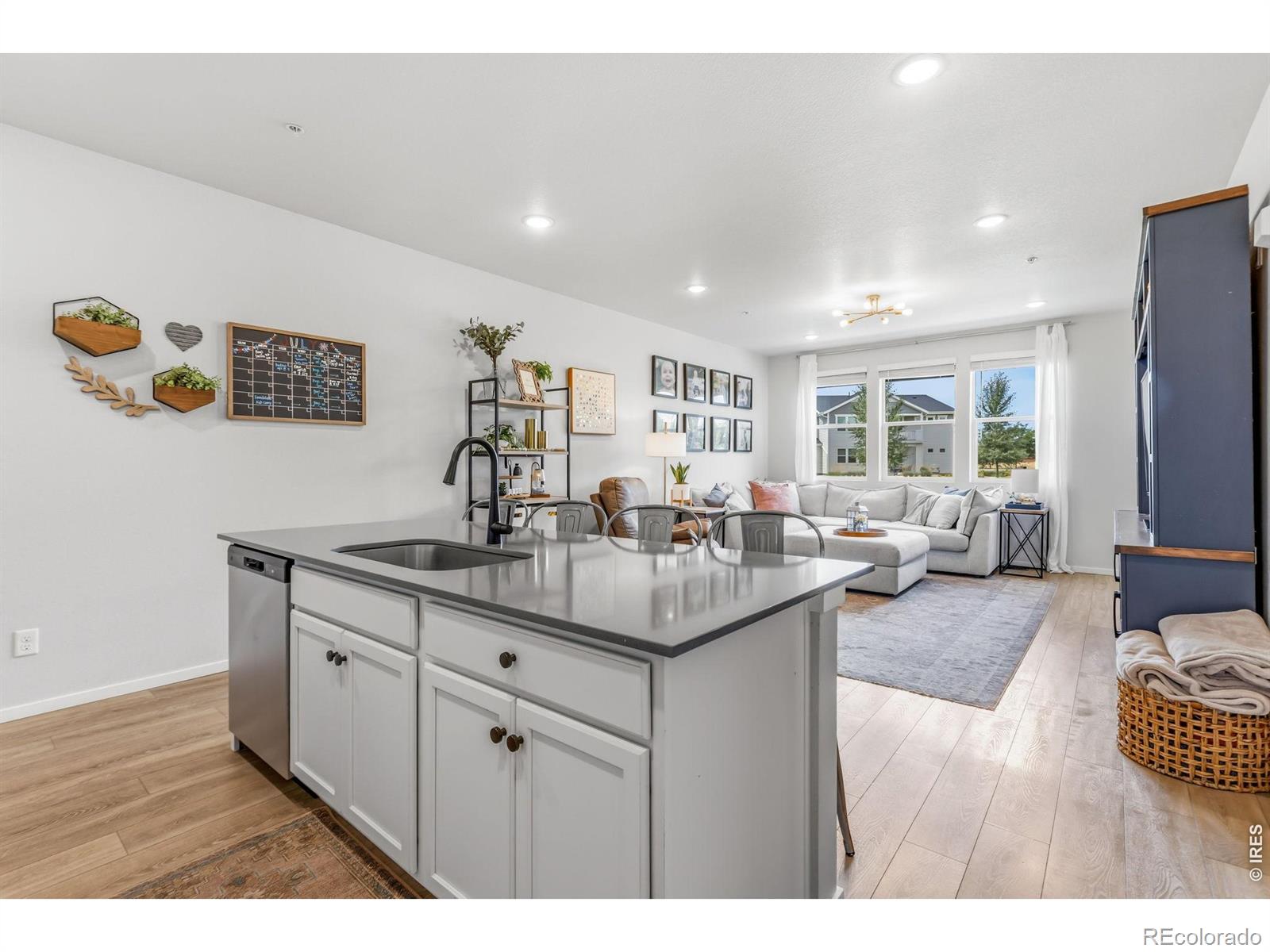 MLS Image #8 for 2086  autumn moon drive,windsor, Colorado