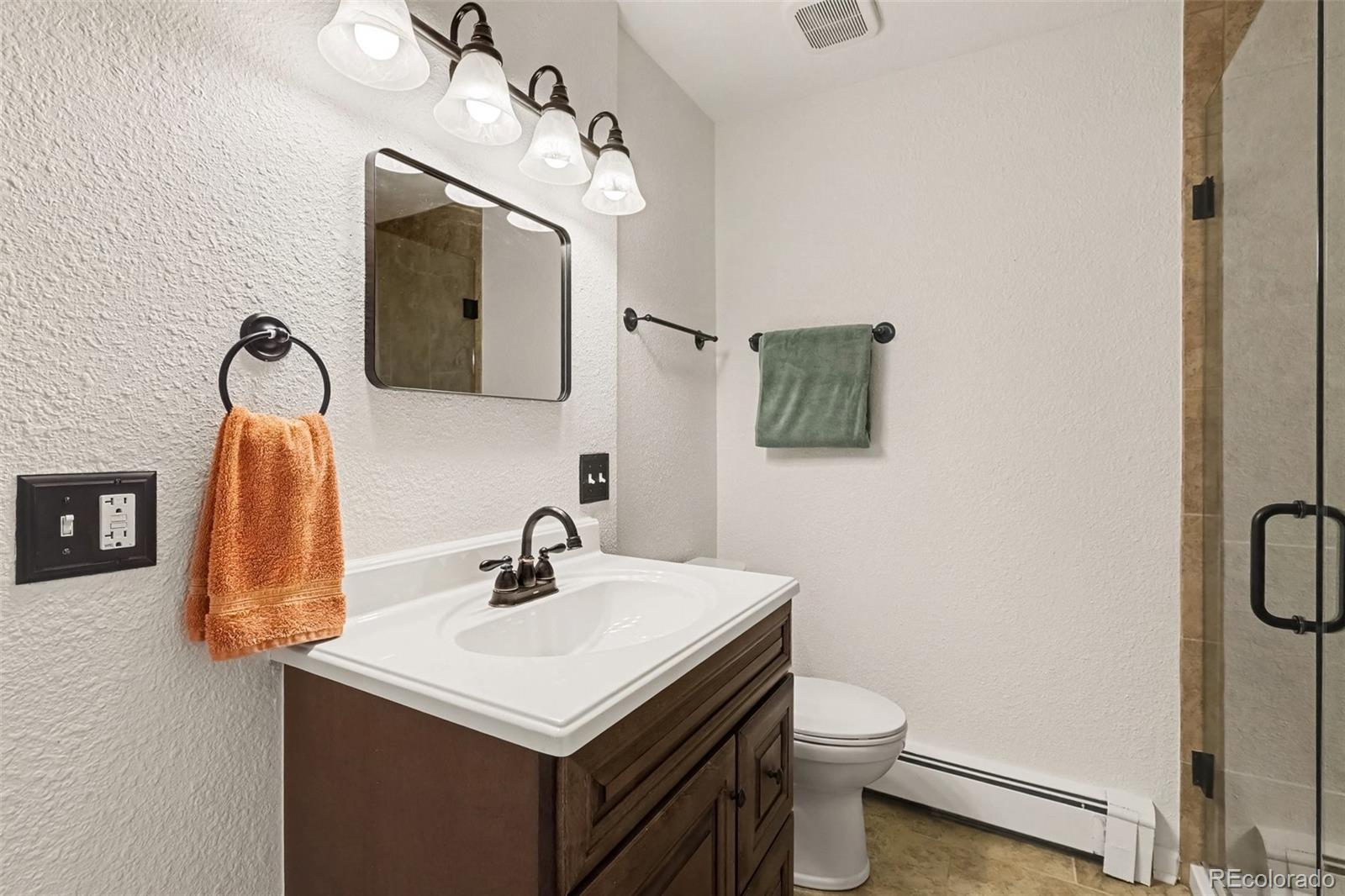 MLS Image #14 for 2489 s brentwood street,denver, Colorado