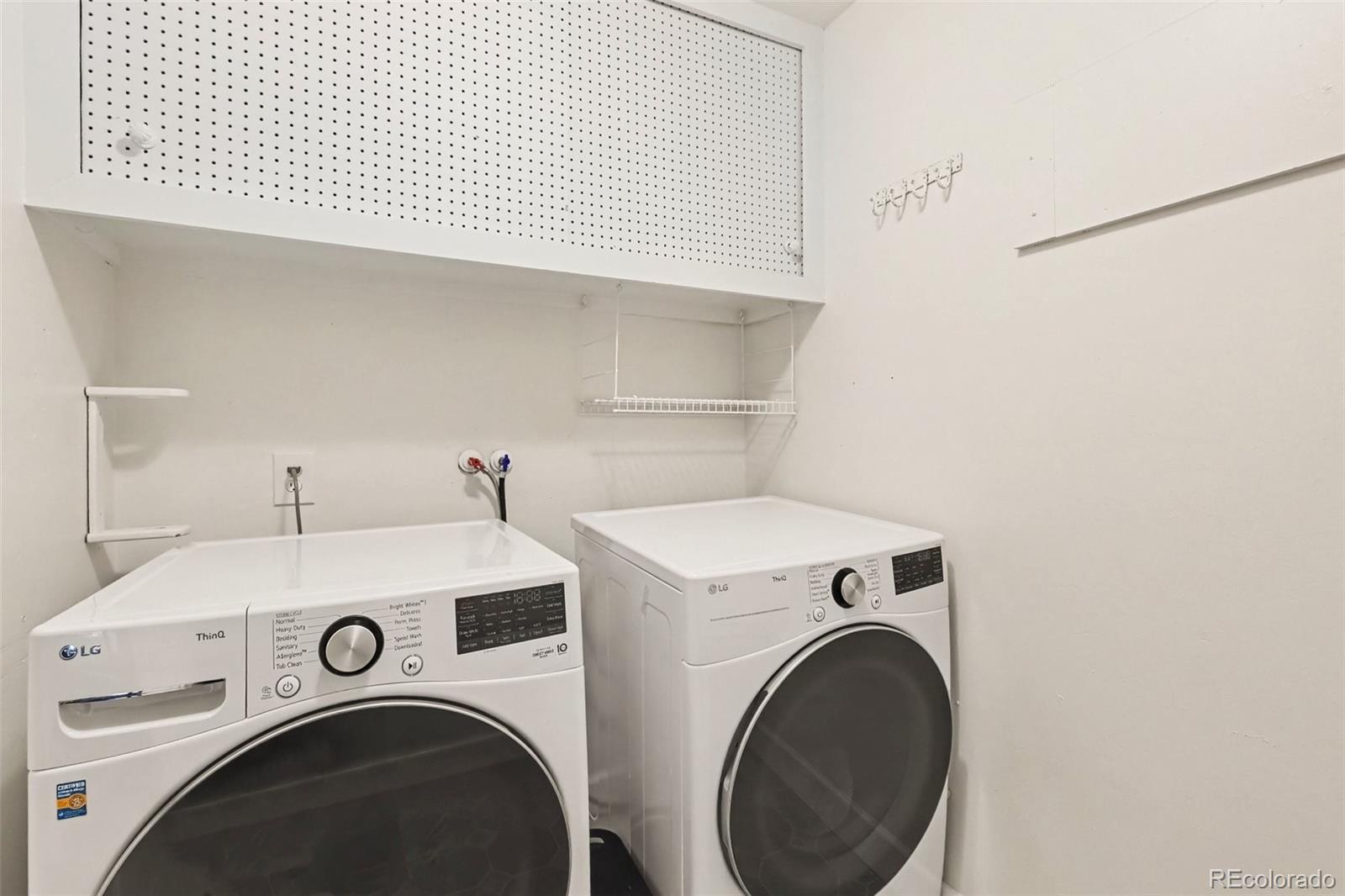 MLS Image #18 for 2489 s brentwood street,denver, Colorado