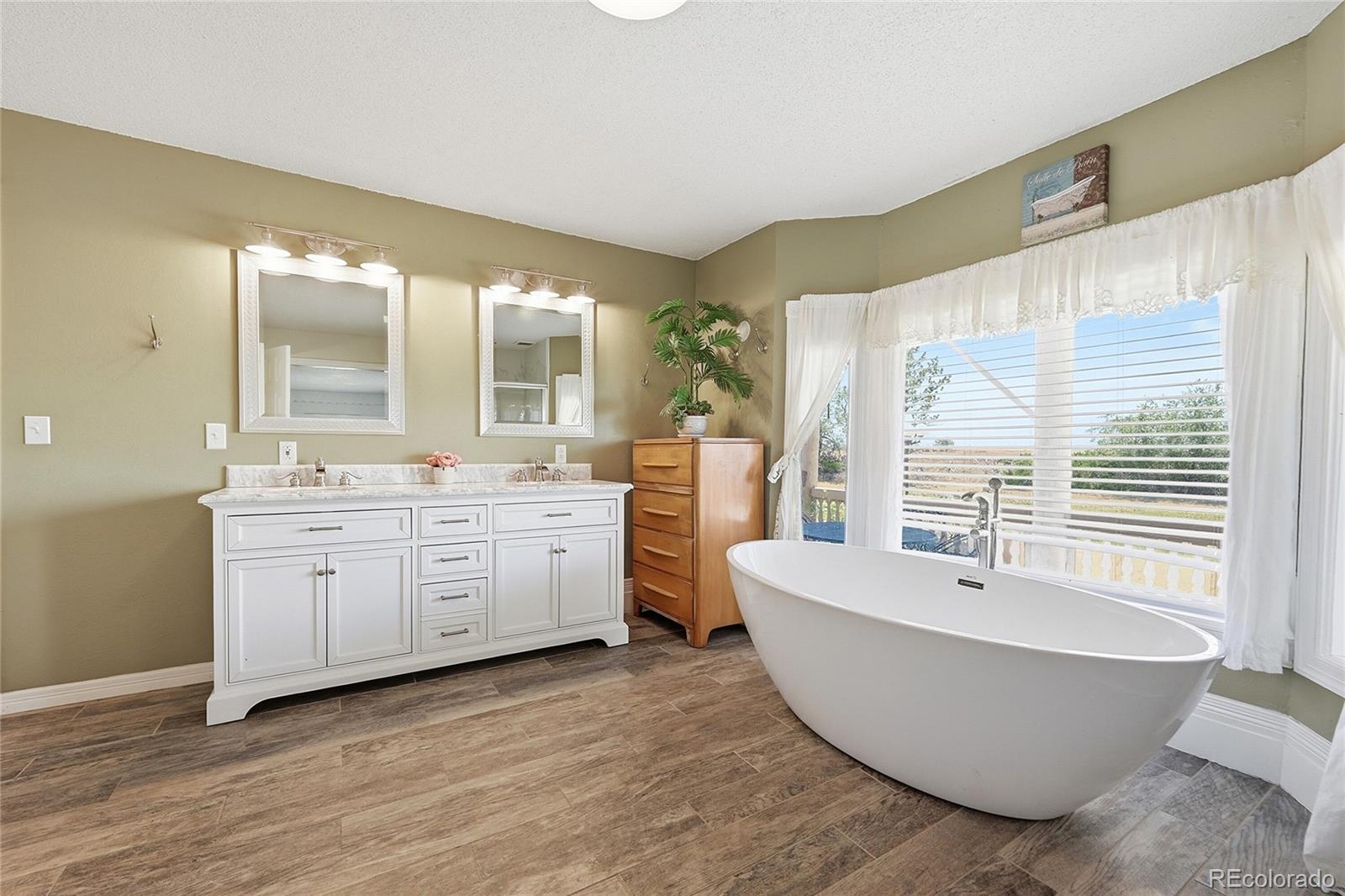 MLS Image #31 for 49990 e 64th avenue,bennett, Colorado
