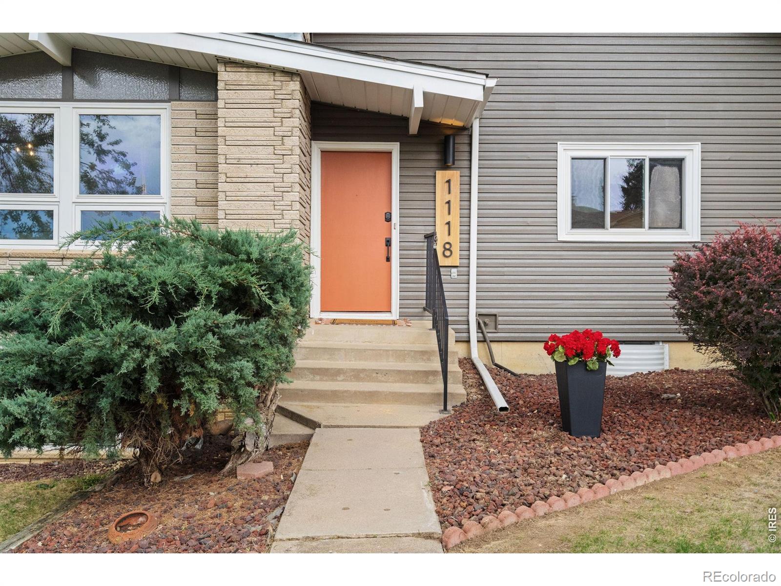 MLS Image #3 for 1118  ridgelawn drive,fort collins, Colorado