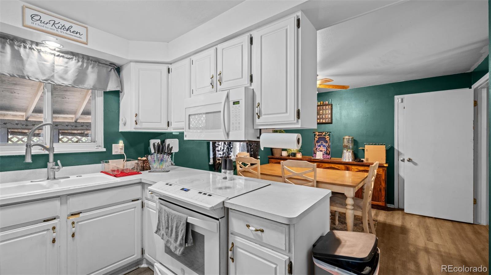 MLS Image #10 for 3630  brentwood terrace,colorado springs, Colorado